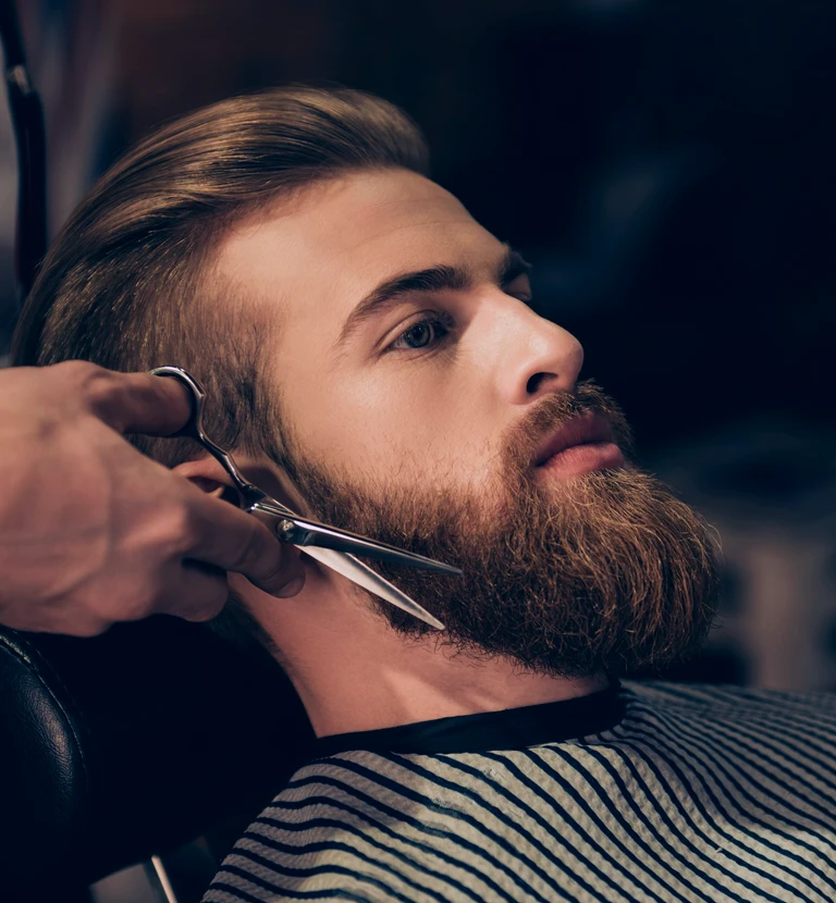 strzyżenie i&nbsp;pielęgnacja brody i&nbsp;włosów